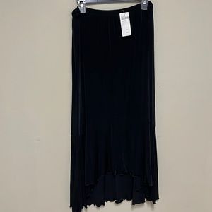 NWT! Chico's Traveler's MARILYN skirt